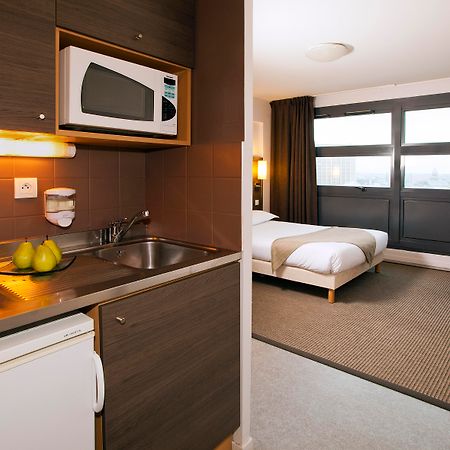 Sejours & Affaires Lille Europe Aparthotel Buitenkant foto