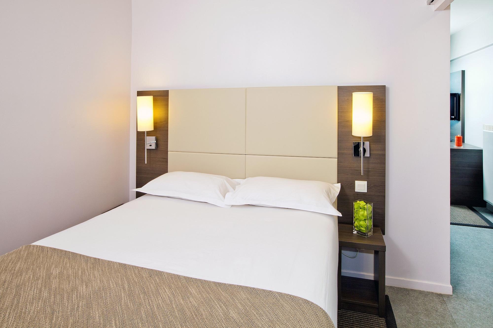 Sejours & Affaires Lille Europe Aparthotel Buitenkant foto