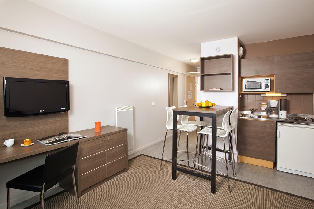 Sejours & Affaires Lille Europe Aparthotel Kamer foto