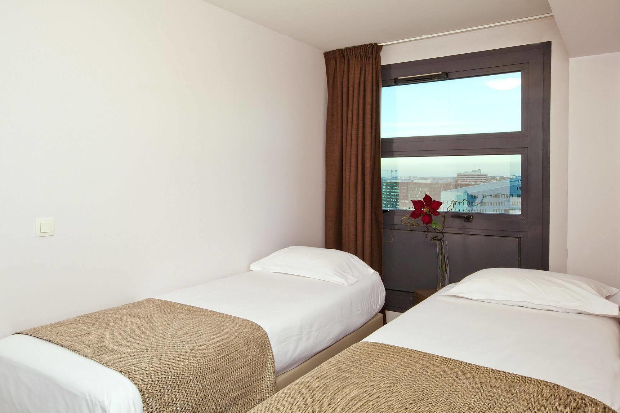 Sejours & Affaires Lille Europe Aparthotel Buitenkant foto